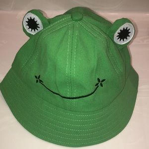 Frog Bucket Hat